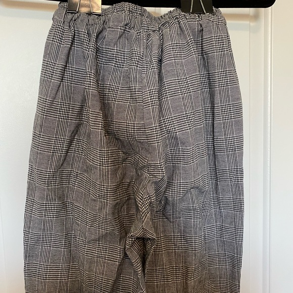 🎉5/$30 - SHEIN joggers - Picture 4 of 6